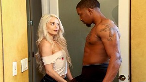 Elsa Jean – Falling In Love, One Inch At A Time