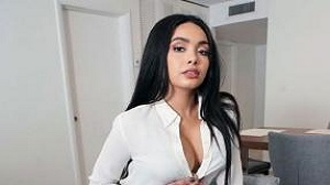 Property Sex – Aaliyah Hadid