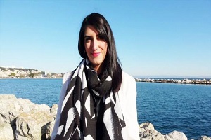 Jade – 25 Years Old, Accountant!