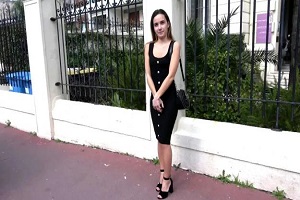 Natalia – 19, student in Arts!