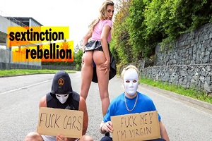 Valeria Fuentes – Sextinction Rebellion