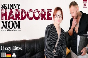 Lizzy Rose – Hardcore sex and a mouth full of cum is the wet dream of German mom Lizzy Rose