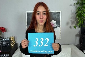 Little Chloe – The shy redhead from Venezuela threw away her shame and her clothes – E332