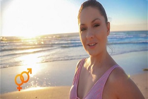 Rebecca Volpetti – Hot Blowjob On The Beach