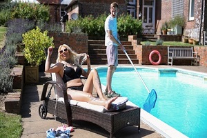 Pushing The Pool Boy – Chloe Savage & Danny D