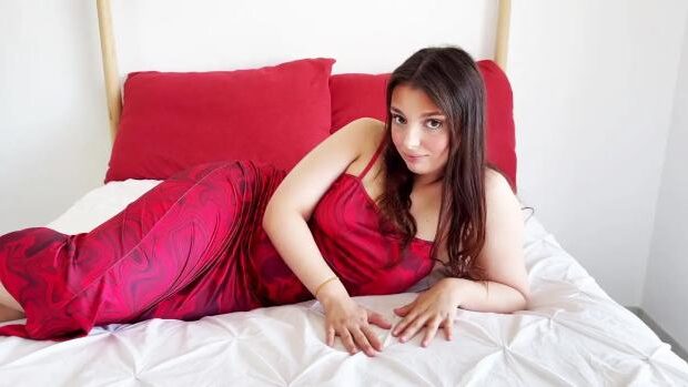Sabryn – Even more hardcore for Sabryn, 24 years old!