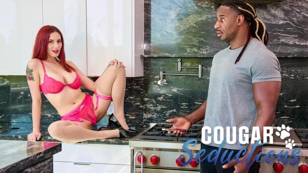 Kelly Caprice – Give Some Lovin’ To My Warm Oven