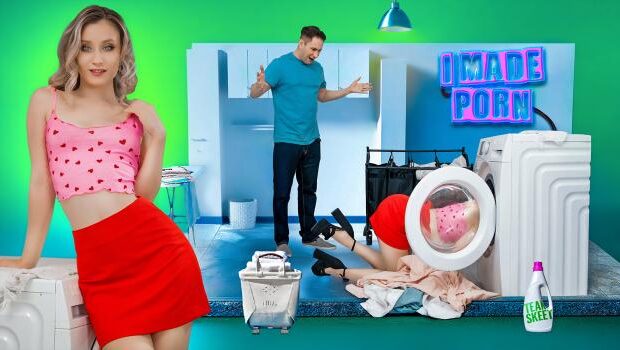 Lily Blossom – Fuck Me Outta Here! Russian Teen Gets Stuck and Fucked