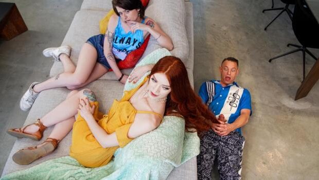 Erin Everheart & Kitty Lynn – Yes, A Hairjob.