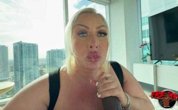 Mz Dani Sloppy Blowjob Cum Eating Busty Whore
