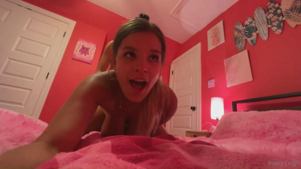 Avery Leigh Strap On Sextape Video