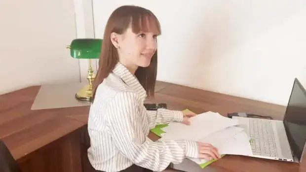 Kate – Kate, fucked in her office!