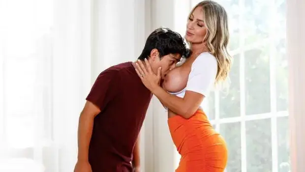 Andi Avalon – Cum Loaded MILF