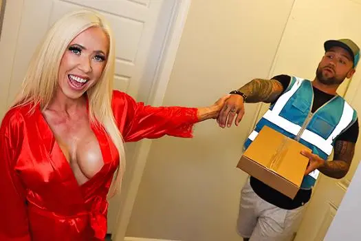 Mandy Monroe – Special Delivery: Sausage of the Month