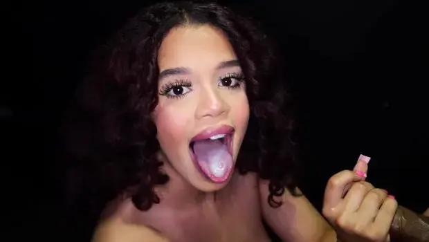 Archer Ali – Archer Ali’s First Gloryhole