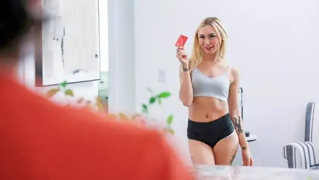 Chloe Temple – Who Touched My Stuff – S39:E10