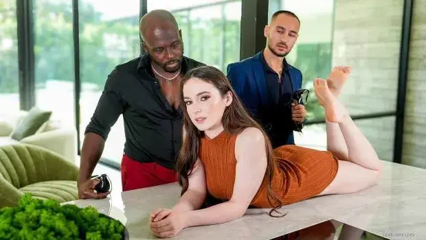 Hazel Moore – The Unexpected Trio