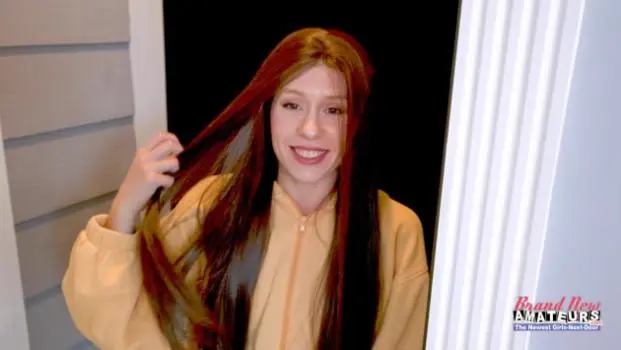 Anna Kovachenko – Anna Kovachenko FLOODS my Couch!!