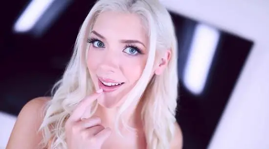 Gia OhMy – Naughty Nanny Gia OhMy Drops to Her Knees