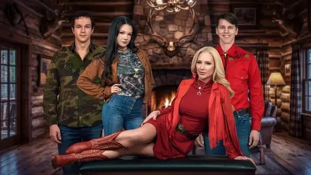 Alison Rey & Alexis Malone – Four-Way 69 – The Hunting Moms