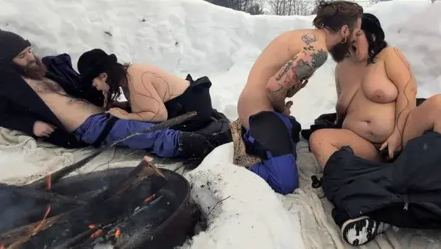 Almond – Keep The Fire Going – E2078