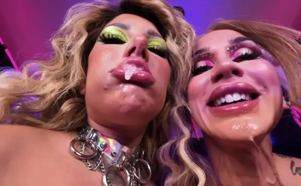 Kitana Montana & Sarah Jessie – Cyber Fuck Dolls Spitting POV 3-Way OnlyFans Scene