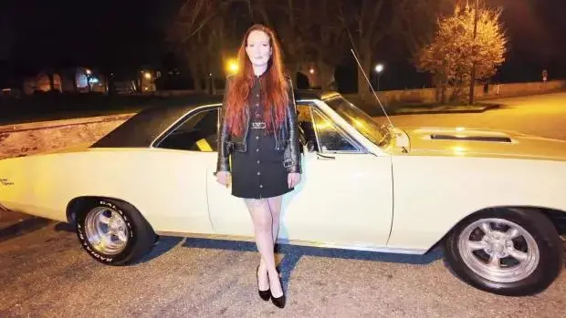 Mademoiselle Jou – Miss Jou, 39 years old, from Reims!