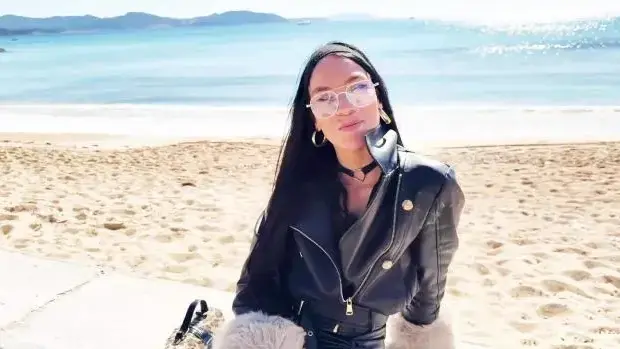 Marina Fire de Lyon – Marina, 27 years old, a nurse in Lyon!