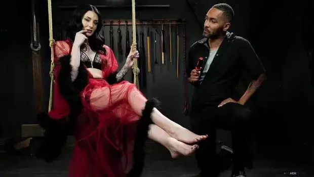 Charlotte Sins – In The Dark Room