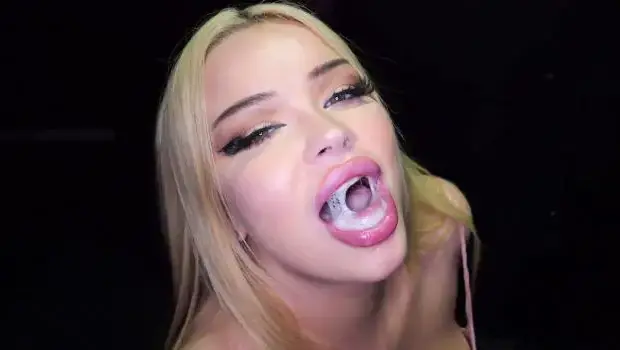 Luna Angel – Luna Angel’s First Gloryhole Luna Angel