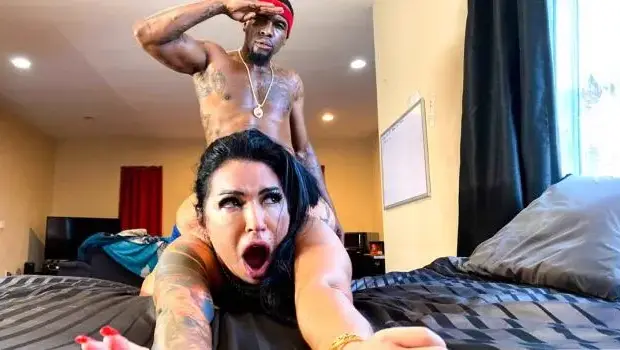 Monica Santhiago – Big Booty On The Court