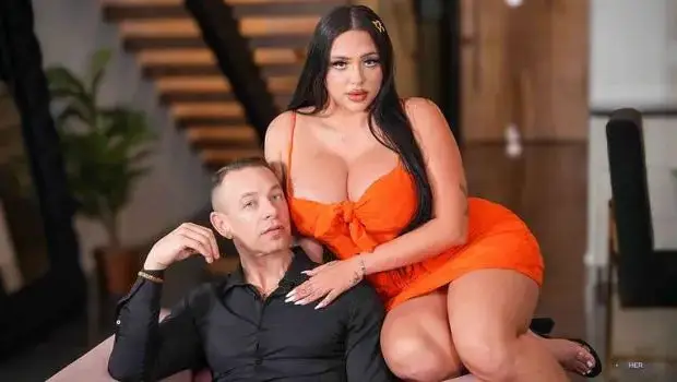 Zoey Foxx – The Perfect Agreement