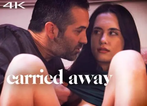 Daisy Phoenix – Carried Away