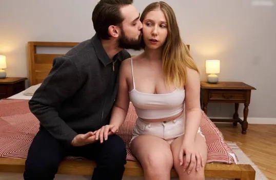 Mila Pie – Hardcore Defloration