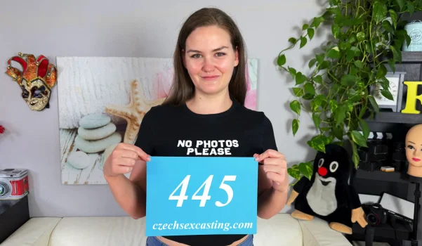 IamKate – Poland brunette makes the most of a casting fuck – E445