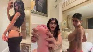 Mia Khalifa – Smoking Dancing Before Hot Naked Shower